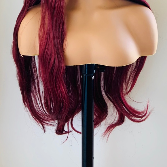 Gorgeous 28” Dark Rooted Burgundy Lace Part Synthetic Wig - Picture 14 of 16